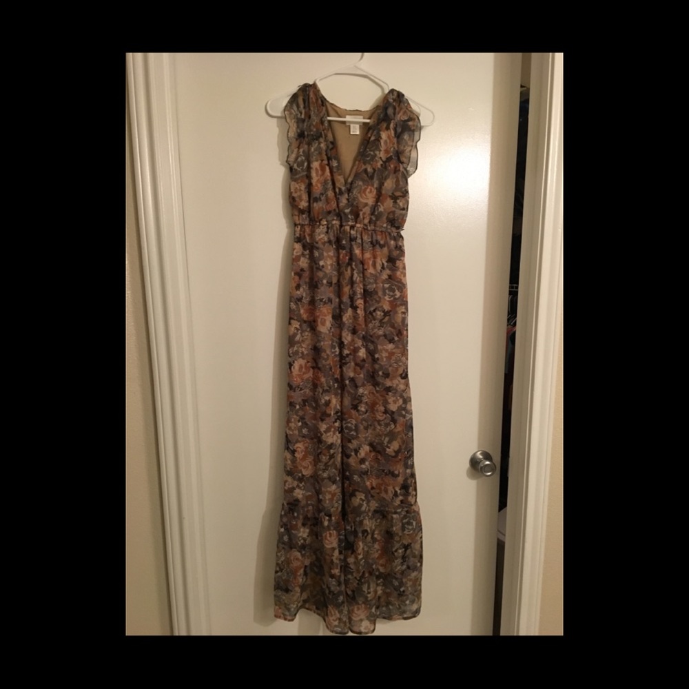 Maternity floral dress